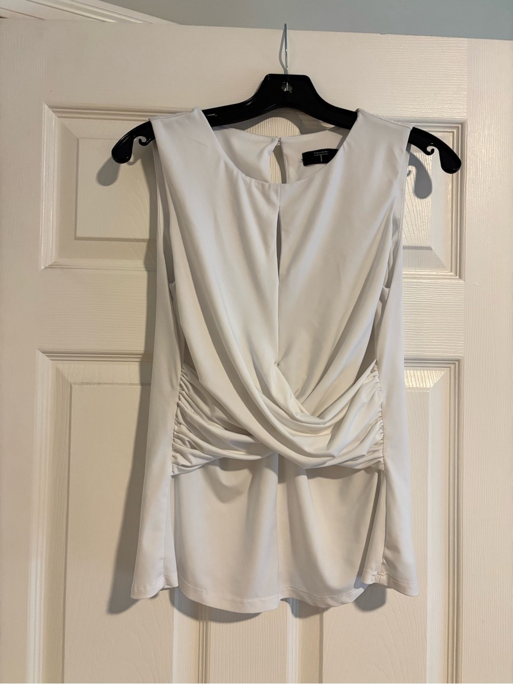 Tahari White Sleeveless Draped Ruched Waist Blouse